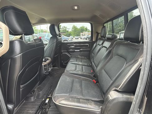 Used 2020 RAM 1500 Laramie AWD/4WD image 13
