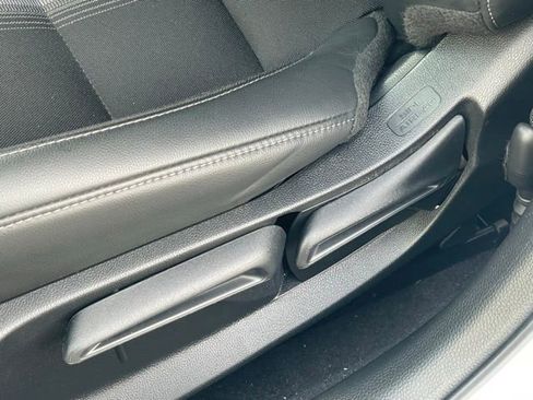 Used 2023 Honda Civic Sport image 13