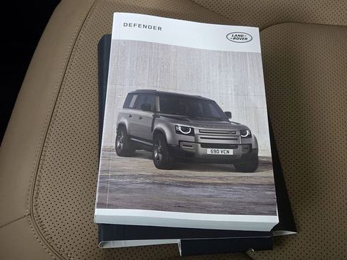 Used 2025 Land Rover Defender 110 V8 image 28