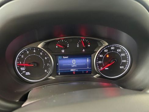 Used 2023 GMC Terrain SLE w/ Elevation Edition AWD/4WD image 17
