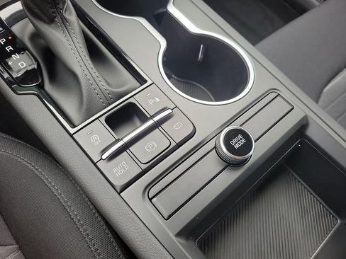 New 2026 Kia K5 LXS FWD image 35
