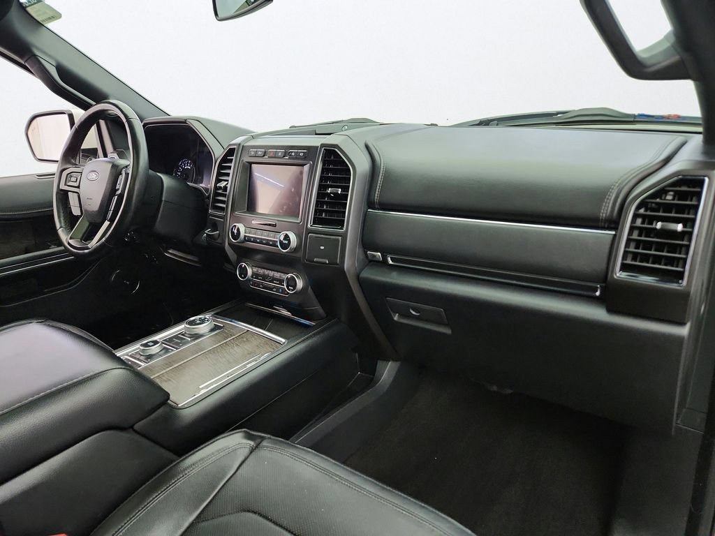 Used 2020 Ford Expedition Limited w/ Equipment Group 301A AWD/4WD image 32