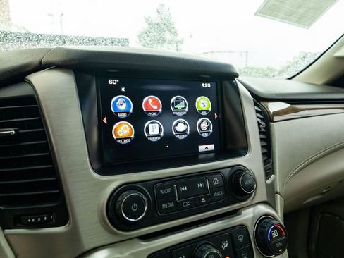 Used 2016 GMC Yukon Denali w/ Open Road Package AWD/4WD image 48