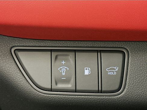 Used 2023 Genesis G70 3.3T w/ Sport Prestige Package image 17