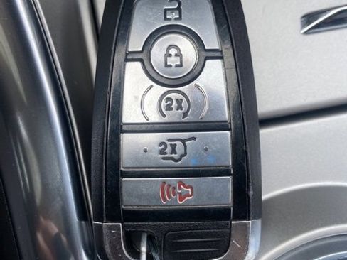 Used 2023 Ford Explorer XLT w/ Equipment Group 202A image 27