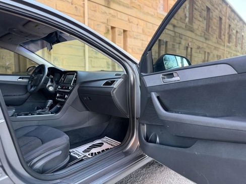 Used 2018 Hyundai Sonata SE image 28