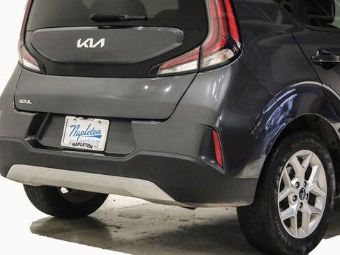 Used 2023 Kia Soul LX w/ Option Group 015 image 7
