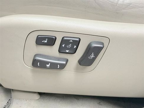 Used 2010 Lexus LS 460 AWD image 9