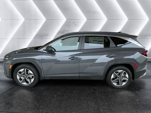 New 2026 Hyundai Tucson SEL FWD image 8