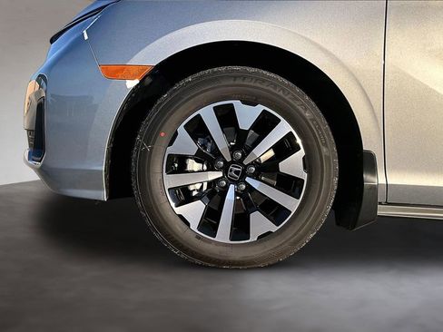 New 2026 Honda Odyssey EX-L image 12