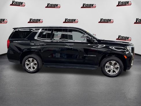 Used 2022 GMC Yukon SLE image 4