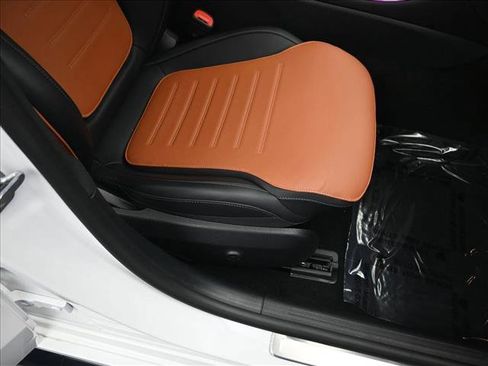 Certified 2024 Mercedes-Benz C 43 AMG 4MATIC Sedan image 29