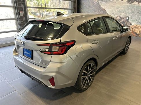 Used 2025 Subaru Impreza 2.0i Sport image 6