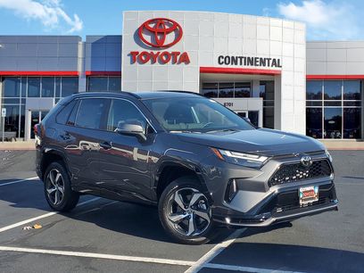 New 2025 Toyota RAV4 SE