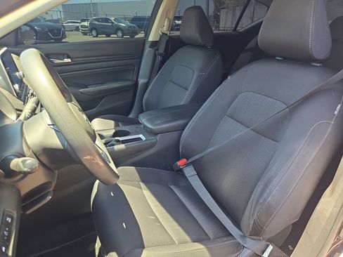Used 2020 Nissan Altima 2.5 S FWD image 14