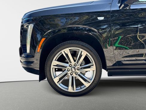 Used 2026 Cadillac Escalade Platinum Sport image 12