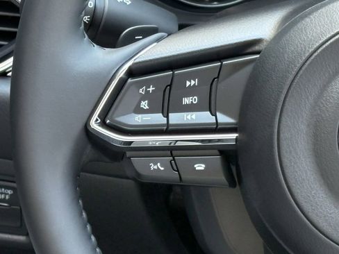 New 2025 MAZDA CX-5 AWD 2.5 S w/ Premium Plus Pkg image 15