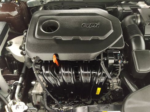 Used 2020 Kia Optima LX image 30