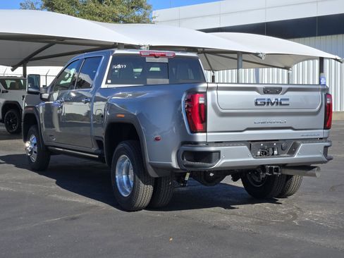 New 2026 GMC Sierra 3500 Denali Ultimate image 3