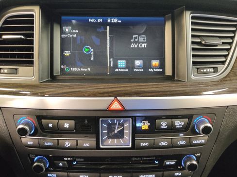 Used 2018 Genesis G80 3.8 w/ Option Group 02 image 25