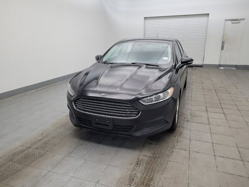 Used 2015 Ford Fusion SE image 15