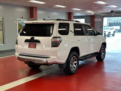 Used 2024 Toyota 4Runner TRD Off-Road Premium w/ Off Road Premium Plus Package AWD/4WD image 4