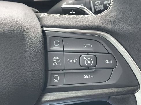 New 2025 Jeep Grand Cherokee L Limited w/ Black Appearance Package image 33