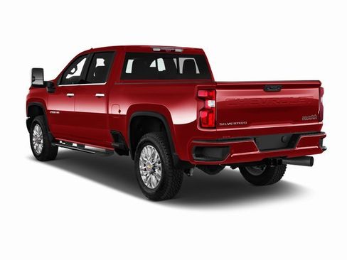 Used 2023 Chevrolet Silverado 2500 High Country w/ Safety Package II image 2