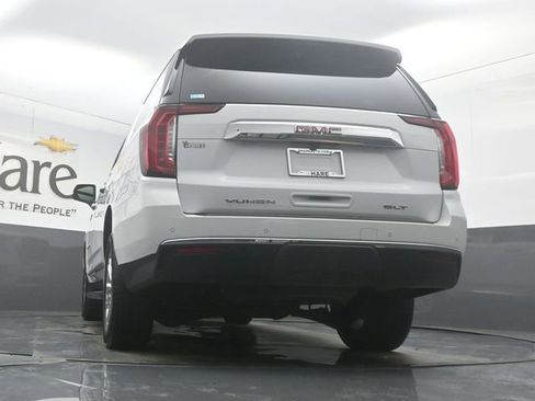 Used 2022 GMC Yukon XL SLT w/ SLT Premium Package image 57