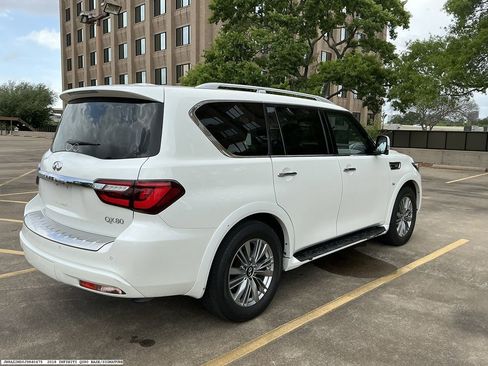 Used 2018 INFINITI QX80 2WD w/ Driver Assistance Package image 6