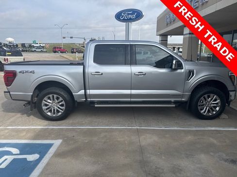Used 2024 Ford F150 Lariat image 3