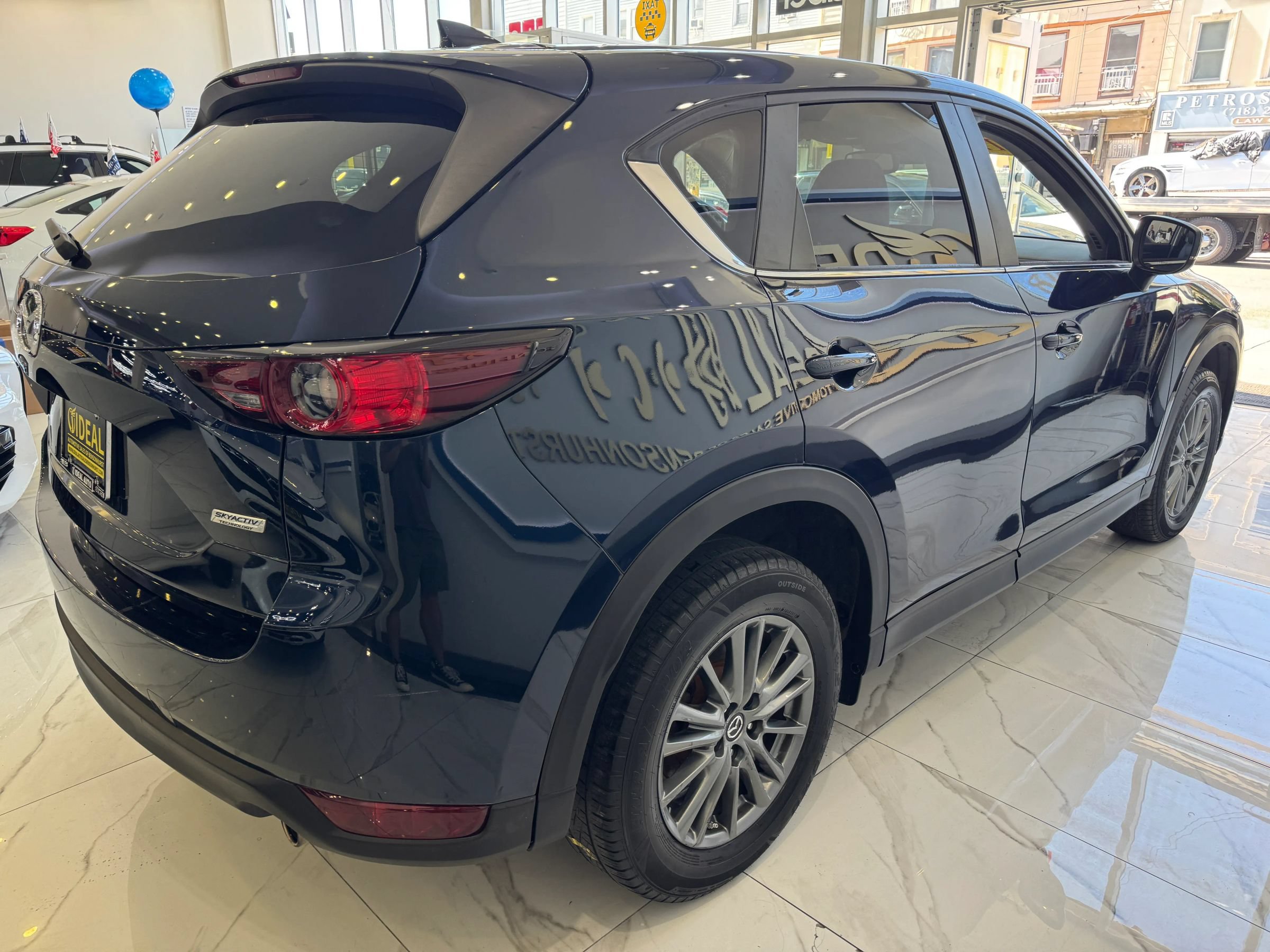Used 2017 MAZDA CX-5 Touring w/ Preferred Equipment Package AWD/4WD image 7