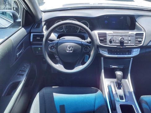Used 2014 Honda Accord LX image 10