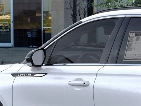 New 2026 Lincoln Corsair Premiere image 20