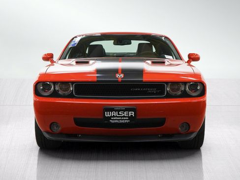 Used 2009 Dodge Challenger SRT8 RWD image 9