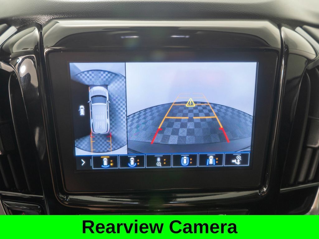 Used 2020 Chevrolet Traverse RS AWD/4WD image 23