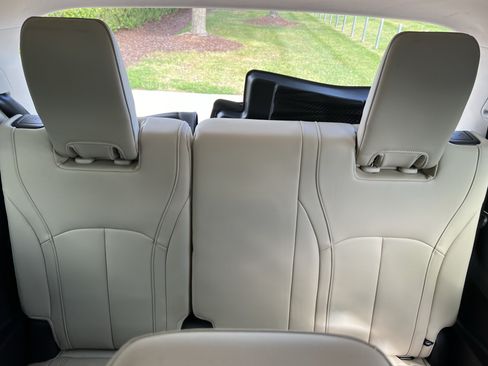 Used 2024 INFINITI QX60 Luxe FWD image 33