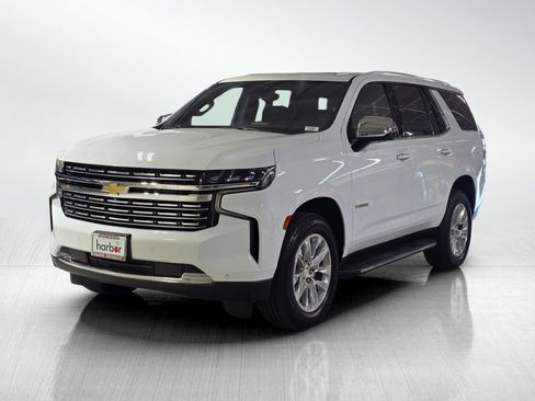 Used 2023 Chevrolet Tahoe Premier AWD/4WD image 3