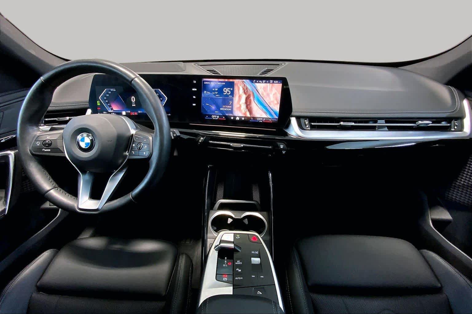 Used 2025 BMW X1 xDrive28i AWD/4WD image 15