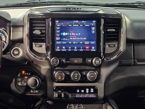 Used 2021 RAM 1500 Big Horn w/ Built-to-serve Edition image 16