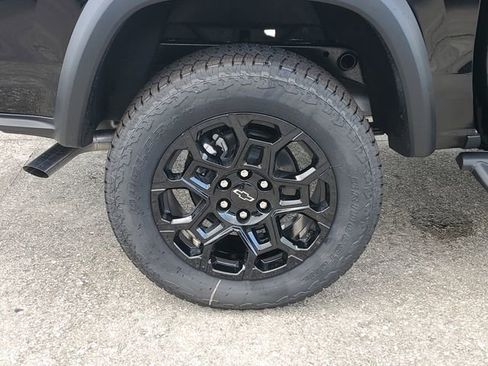New 2026 Chevrolet Colorado Trail Boss AWD/4WD image 5