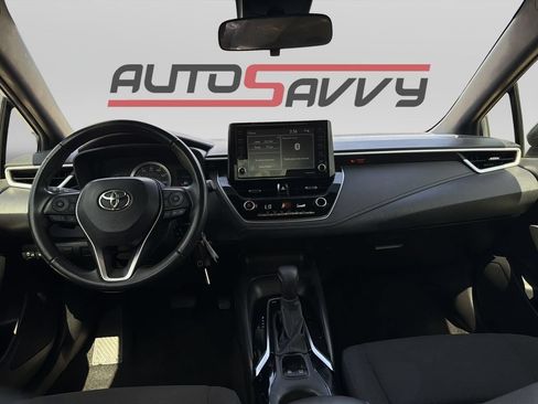 Used 2022 Toyota Corolla SE FWD image 17