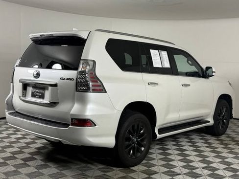 Used 2023 Lexus GX 460 Premium w/ Premium Package AWD/4WD image 9