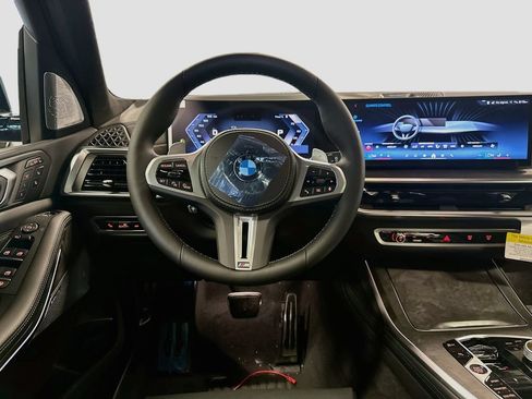 New 2027 BMW X7 M60i AWD/4WD image 24