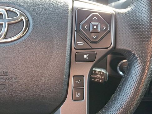 Used 2020 Toyota Tacoma TRD Sport image 23