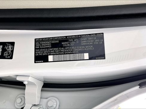New 2026 Volvo XC60 T8 Ultra w/ Protection Package Premier AWD/4WD image 33