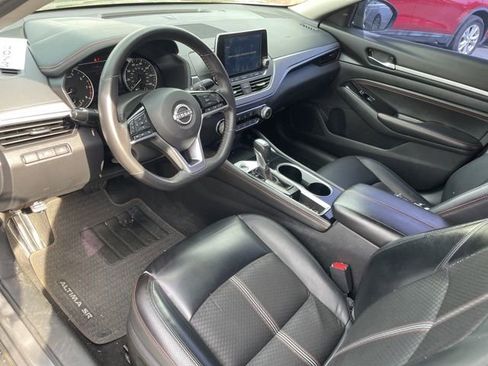Certified 2023 Nissan Altima 2.5 SR image 6