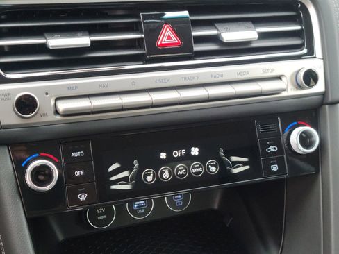 New 2026 Genesis G70 2.5T image 22