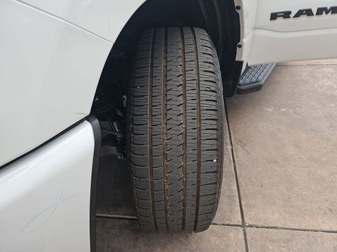 New 2026 RAM 1500 Express image 30