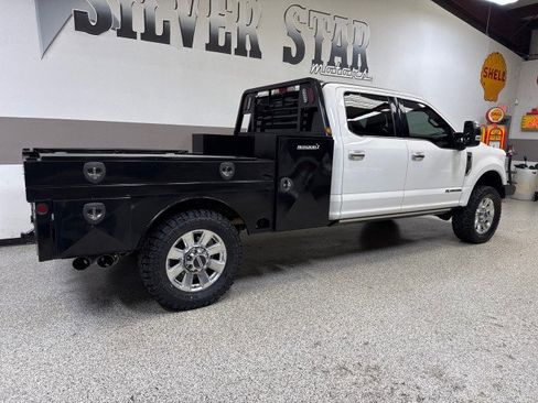 Used 2022 Ford F350 Platinum w/ FX4 Off-Road Package image 49